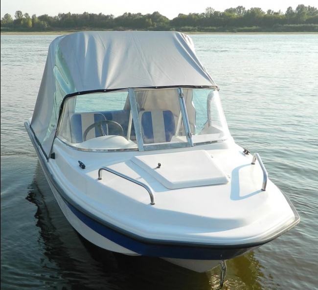 Wyatboat-430M (тримаран)